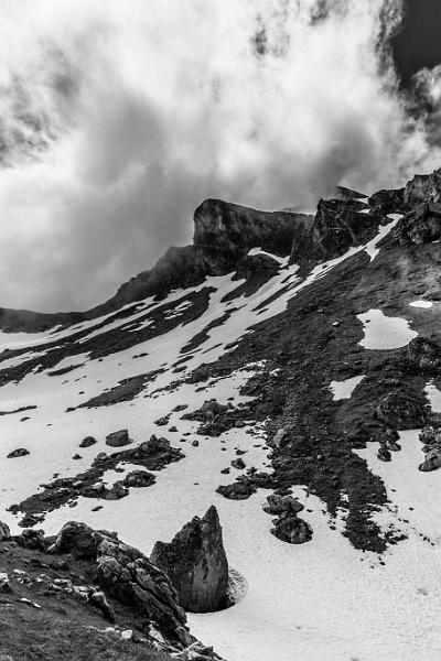 2019_06_12 (0026).jpg - Massif des Aravis vers le Mont Charvin (Juin 2019)